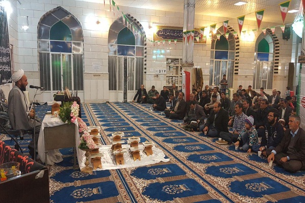 محفل قرآنی در آباده‌ طشک استان فارس برگزار شد