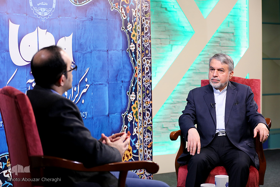 ساخت انسان فرهنگی؛ محور اندیشه امام(ره)/ انقلاب نیازمند الگوی استراتژیک است/ ایجاد اغتشاش مفهومی بین مردم‌گرایی و پوپولیسم