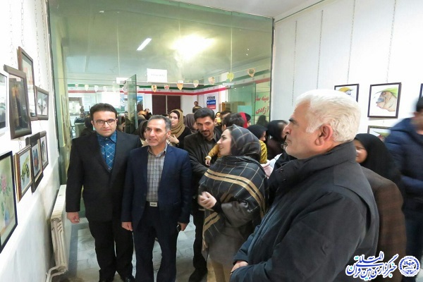 افتتاح نمایشگاه آثار نقاشی هنرمندان شهرستان خلخال