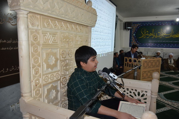 گزارش تصویری محفل انس با قرآن در بهشهر و نکا
