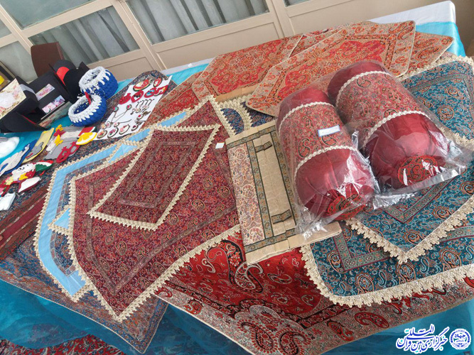 نمایشگاه صنایع دستی بانوان در مکتب نرجس(س) بیرجند