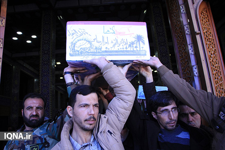 تشییع پیکر دو شهید گمنام در یزد