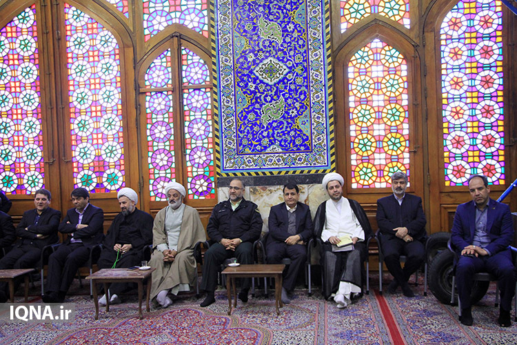 تشییع پیکر دو شهید گمنام در یزد