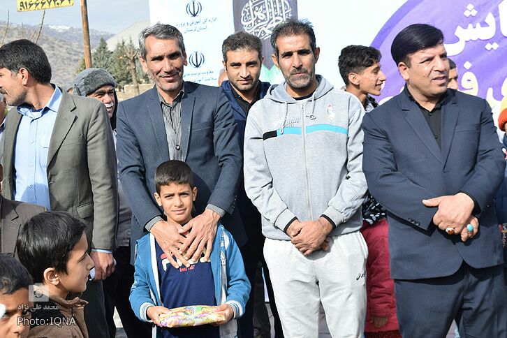 همایش پیادهروی خانوادگی «فجر فاطمی» در خرمآباد همایش پیادهروی خانوادگی «فجر فاطمی» در خرمآباد