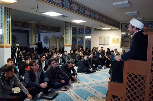 نهادینه شدن سبک زندگی فاطمی در بین خانواده‌ها