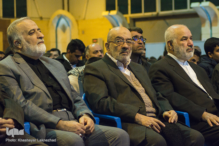 همایش چهل آیه روشن