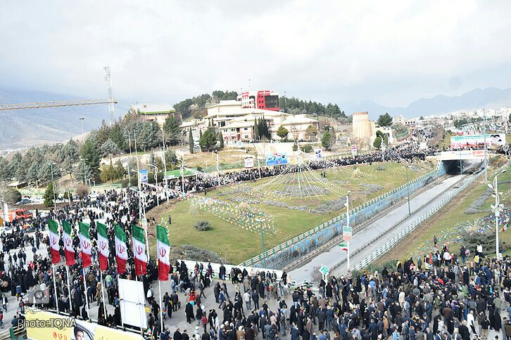 راهپیمایی یومالله ۲۲ بهمن در خرمآباد + عکس راهپیمایی یومالله ۲۲ بهمن در خرمآباد + عکس