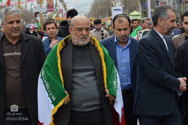 راهپیمایی یومالله ۲۲ بهمن در خرمآباد + عکس راهپیمایی یومالله ۲۲ بهمن در خرمآباد + عکس
