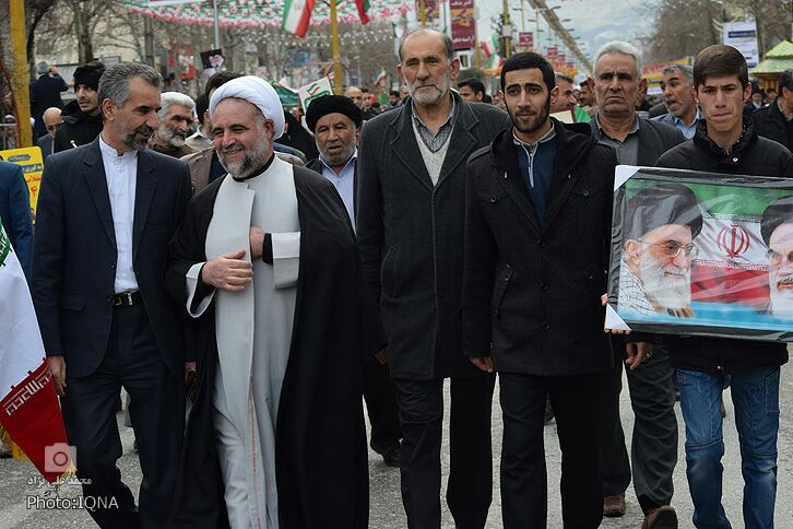 راهپیمایی یومالله ۲۲ بهمن در خرمآباد + عکس راهپیمایی یومالله ۲۲ بهمن در خرمآباد + عکس
