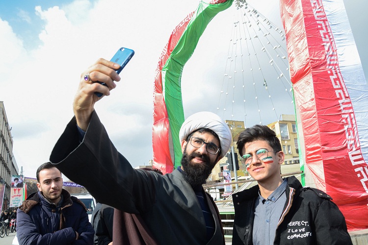 طنین فریاد «مرگ بر آمریکا» در راهپیمایی 22 بهمن آذربایجانشرقی طنین فریاد «مرگ بر آمریکا» در راهپیمایی 22 بهمن آذربایجانشرقی