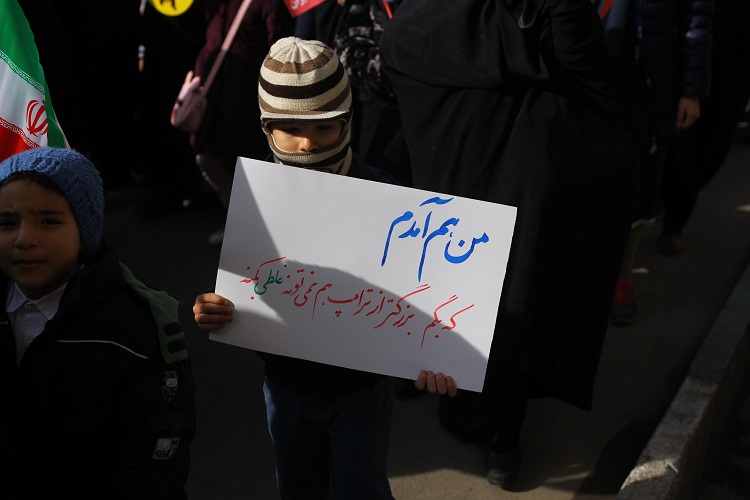 روایت حضور در چهلمین تولد انقلاب