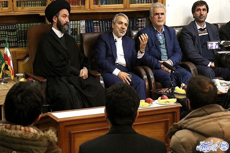 معاون رئیس جمهور با امام جمعه اردبیل دیدار کرد