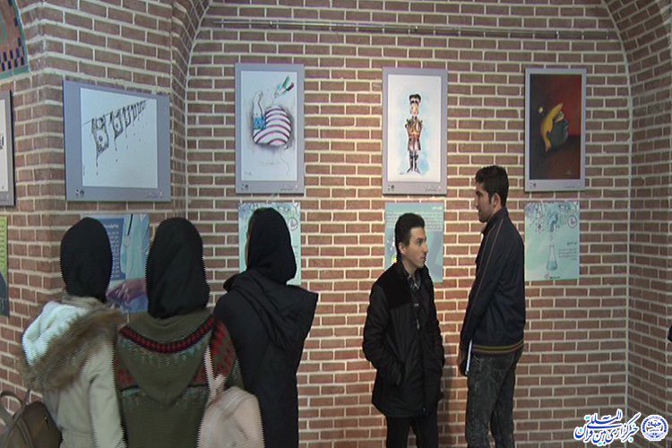 نمایشگاه &laquo;چهل پوستر - چهل کاریکاتور&raquo; در اردبیل افتتاح شد