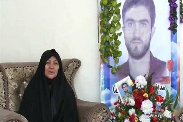 دفاع از حرم را به دانشگاه ترجیح داد