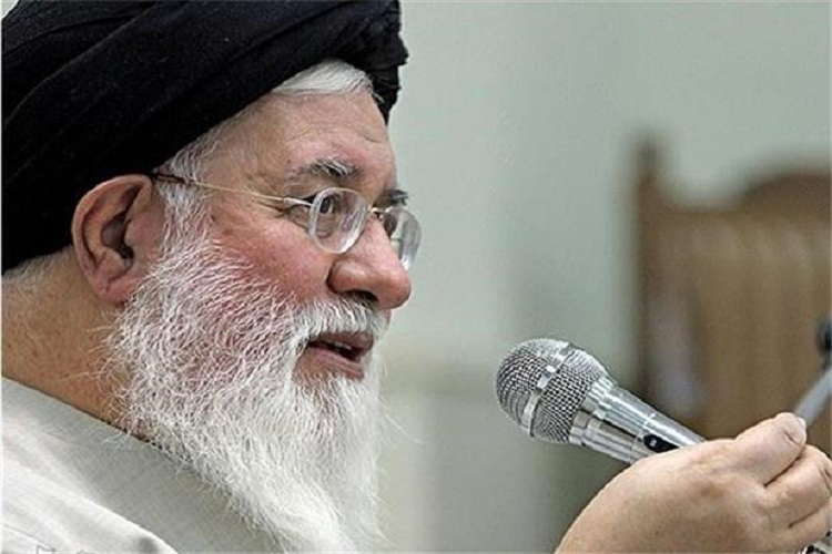 آیت&zwnj;الله علم&zwnj;الهدی:انقلاب اسلامی ما انقلاب کبیر است