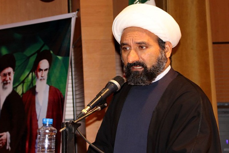 نقش هنرمندان در تبیین انقلاب مدنظر باشد