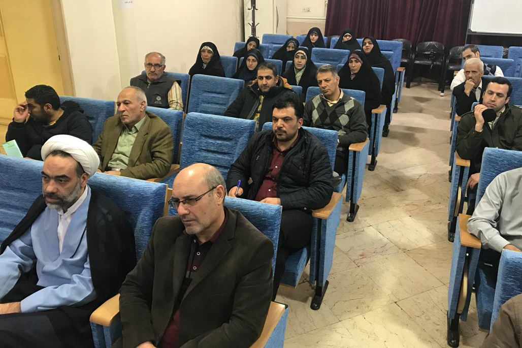 بررسی نقش مردم در حکومت از منظر قرآن با تأکید بر آرای تفسیری امام خمینی(ره)