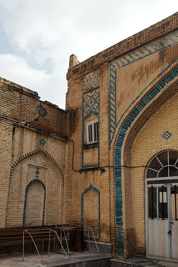 عوامل آسیب&zwnj;&zwnj;رسان به مسجد &laquo;ملاحاجی&raquo; دزفول