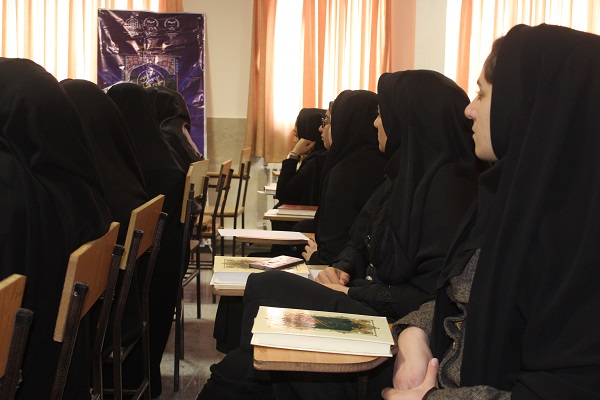 گزارش تصویری آزمون تعیین سطح طرح دانشجو معلم قرآن در کردستان گزارش تصویری آزمون تعیین سطح طرح دانشجو معلم قرآن در کردستان