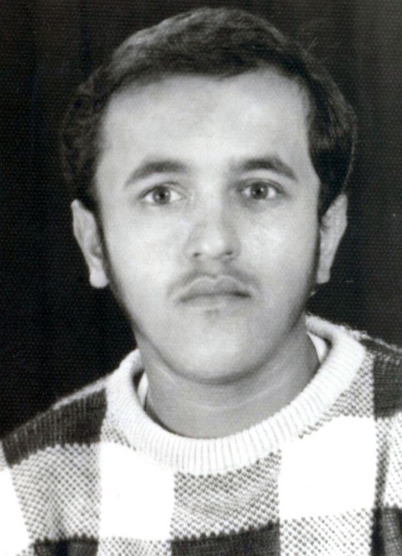 روزی 4 بار زیارت شهدا!
