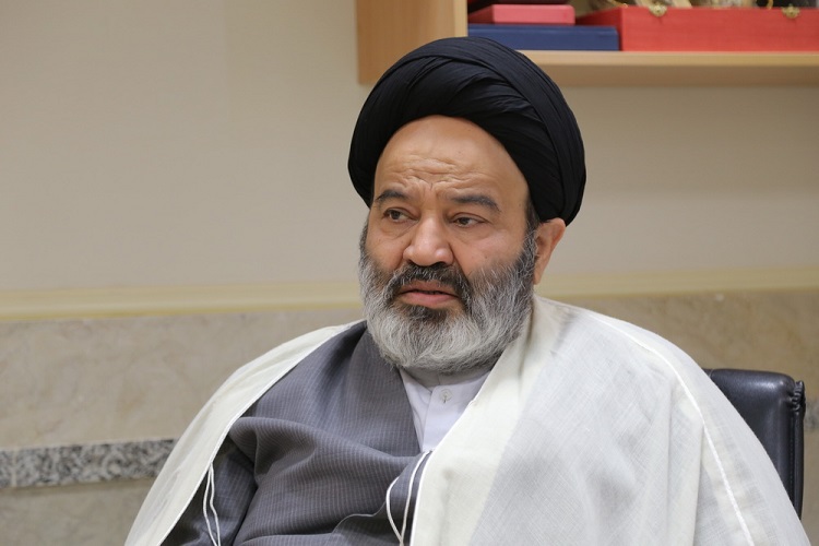 فرهنگ صرف هزینه اندک در معرفی انقلاب، نهادینه شود/ مقاومت وزارت علوم در برابر اسلامی&zwnj;سازی