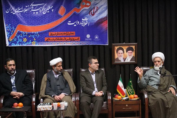 نابسامانی&zwnj;های جامعه را با اهرم قدرتمند هنر اصلاح کنیم