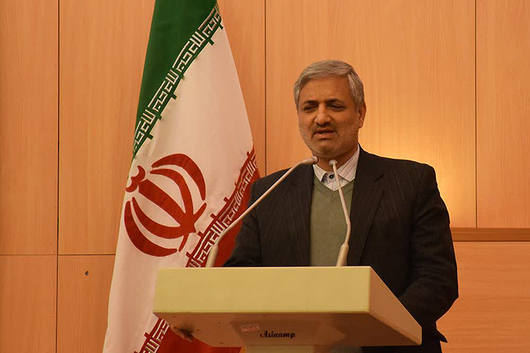 آغاز طرح &laquo;تفسیر موضوعی قرآن&raquo; در میبد+عکس