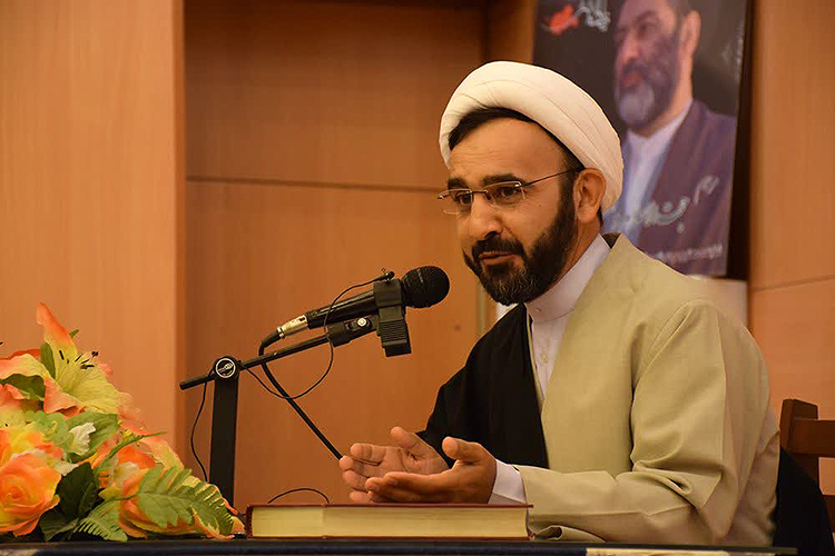 آغاز طرح &laquo;تفسیر موضوعی قرآن&raquo; در میبد+عکس