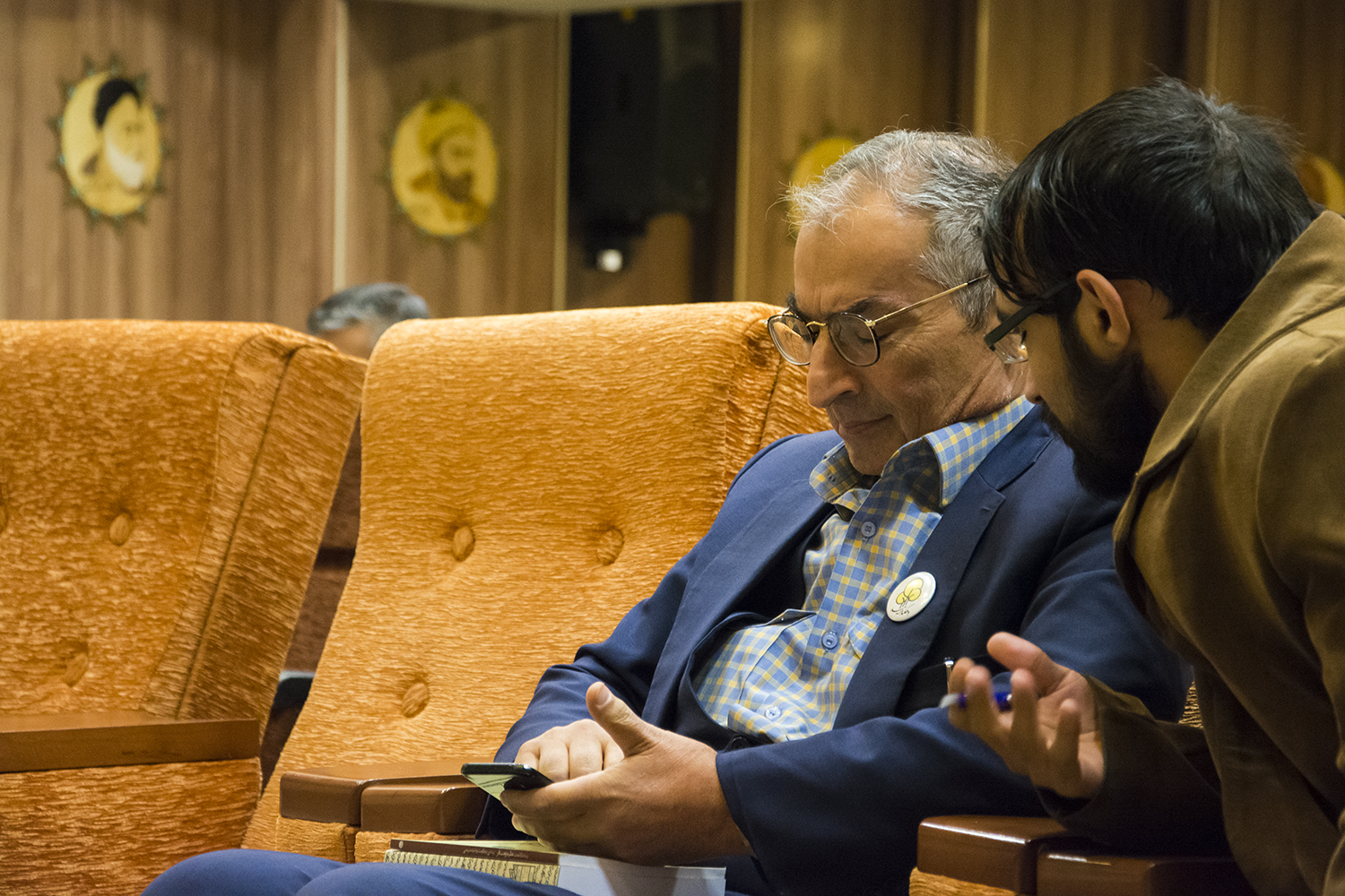 مناظره مناظره