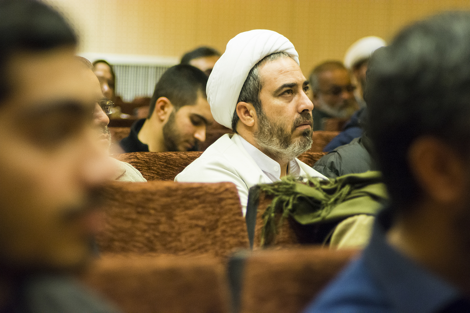 مناظره مناظره