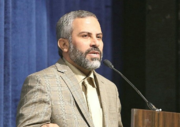 لزوم بازخوانی اهداف انقلاب برای جوانان