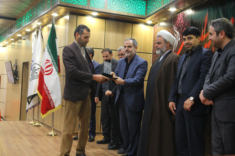 میعادگاه عاشورایی دانشجویان از دریچه دوربین میعادگاه عاشورایی دانشجویان از دریچه دوربین