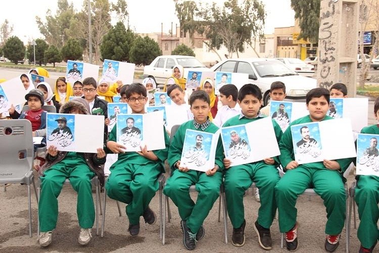 غرس 27 نهال به یاد 27 شهید مدافع وطن در زاهدان