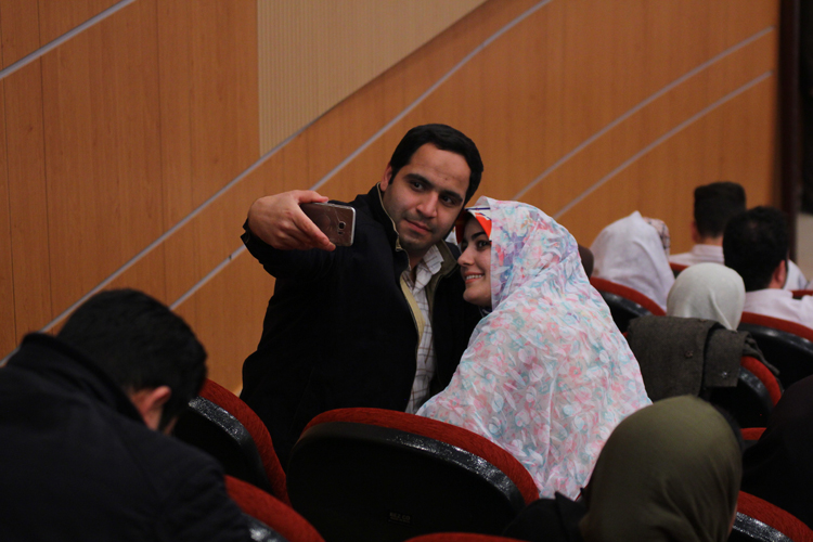 گزارش تصویری اعزام زوجهای دانشجو به مشهد مقدس گزارش تصویری اعزام زوجهای دانشجو به مشهد مقدس