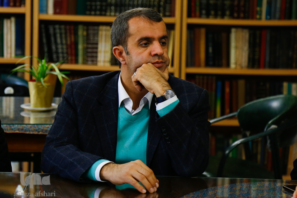 جلسه ی بین جهاد دانشگاهی و قرآن و حدیث جلسه ی بین جهاد دانشگاهی و قرآن و حدیث