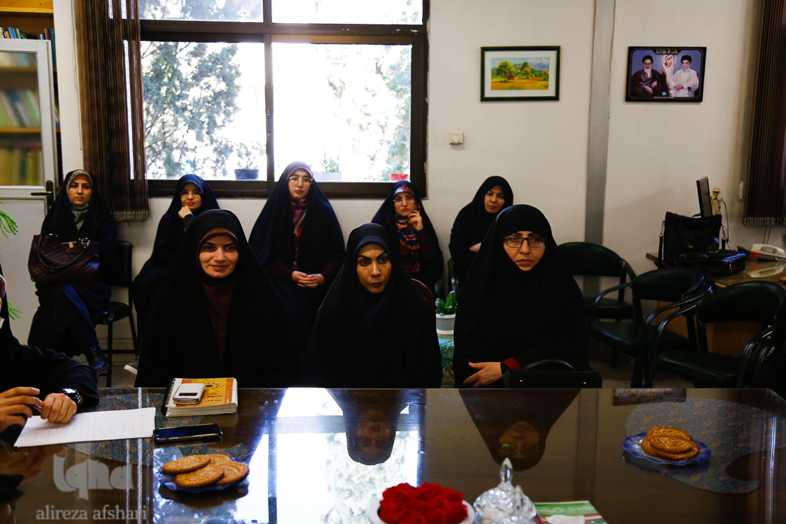 جلسه ی بین جهاد دانشگاهی و قرآن و حدیث جلسه ی بین جهاد دانشگاهی و قرآن و حدیث