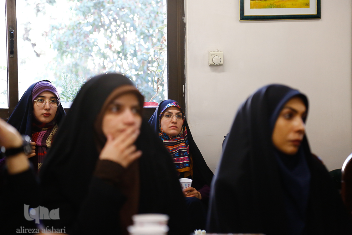 جلسه ی بین جهاد دانشگاهی و قرآن و حدیث جلسه ی بین جهاد دانشگاهی و قرآن و حدیث
