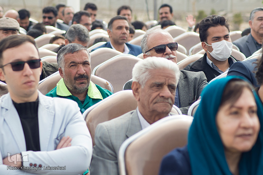 آیین درختکاری شهرداری اصفهان - اراضی سالن همایش های بین المللی + تصاویر آیین درختکاری شهرداری اصفهان - اراضی سالن همایش های بین المللی + تصاویر