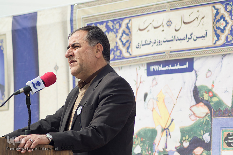 آیین درختکاری شهرداری اصفهان - اراضی سالن همایش های بین المللی + تصاویر آیین درختکاری شهرداری اصفهان - اراضی سالن همایش های بین المللی + تصاویر