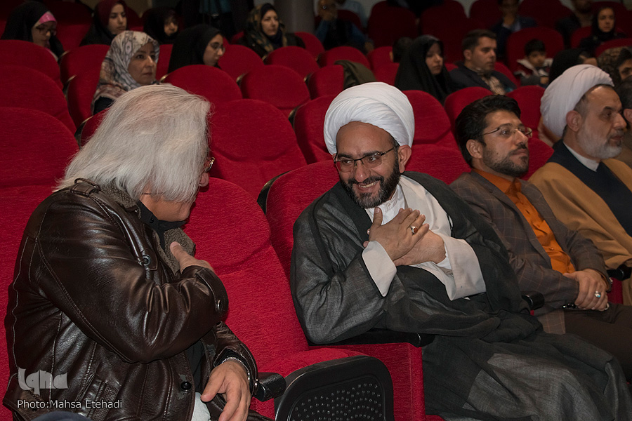 آیین تقدیر از برگزیدگان و گشایش نمایشگاه سیزدهمین جشنواره ملی تصویرگری رضوی + تصویر آیین تقدیر از برگزیدگان و گشایش نمایشگاه سیزدهمین جشنواره ملی تصویرگری رضوی + تصویر