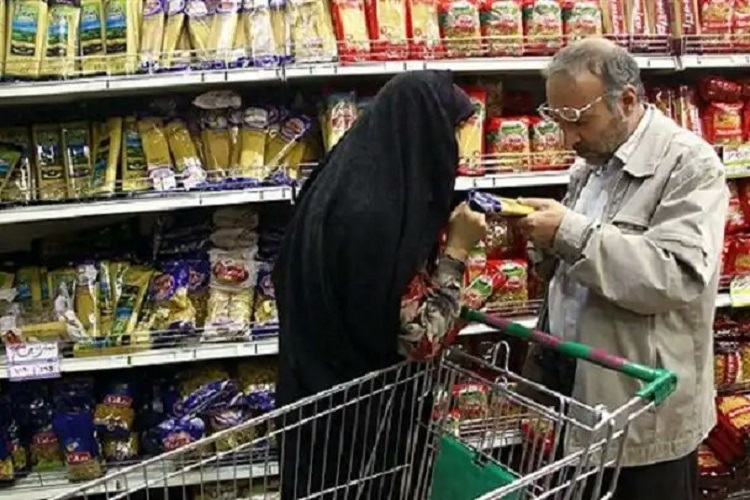 مدار قیمتها در بازار شب عید به وقت گرانی/ حال قیمتها مساعد نیست مدار قیمتها در بازار شب عید به وقت گرانی/ حال قیمتها مساعد نیست