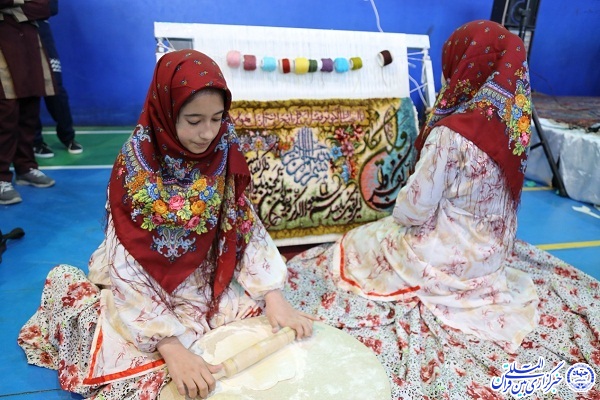 نمایشگاه &laquo;جابر بن&zwnj;حیان&raquo; در اردبیل افتتاح شد+عکس