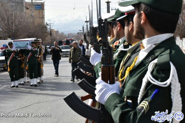 تشییع پیکر شهید گمنام در شهرستان شوط