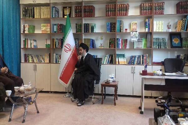 وحدت و انسجام در فعالیت&zwnj;های فرهنگی کشور وجود ندارد/لزوم نظارت ویژه به موضوعیت فیلم&zwnj;های خانگی