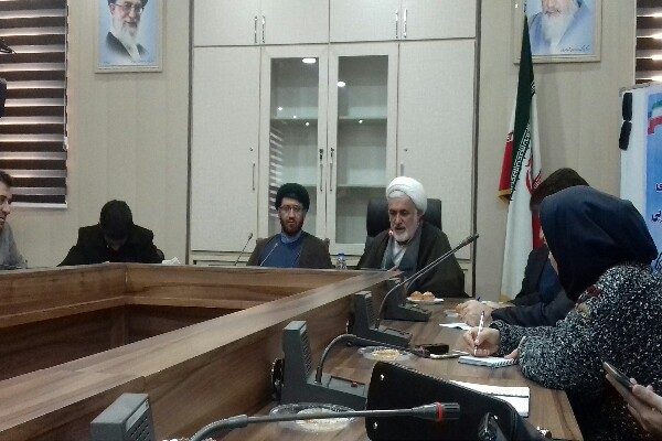 فرهنگ آذربایجان غربی از کشورهای همسایه تاثیر می&zwnj;پذیرد