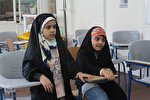 رقابت دانش‌آموزان دختر در آزمون حفظ جزء سی‌ام - اراک