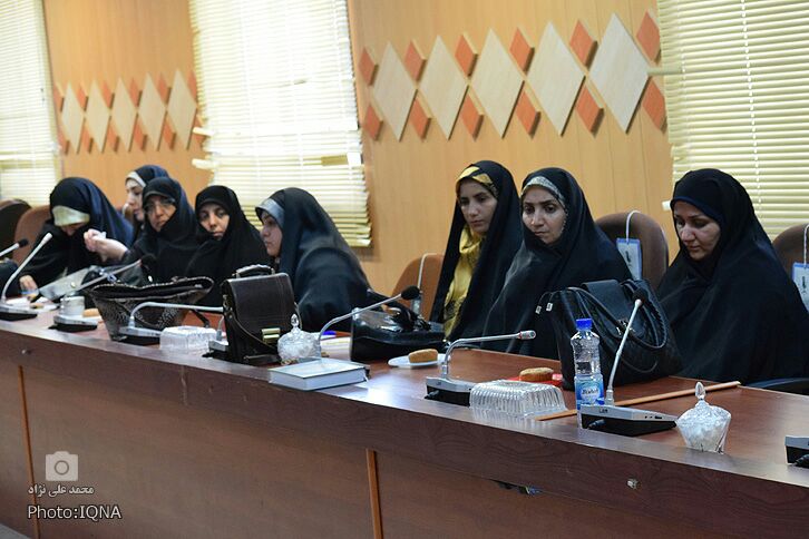 برگزاری نشست فصلی &laquo;یاوران نماز&raquo; لرستان