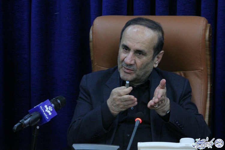 انتقاد استاندار از نحوه ی توزیع اقلام یارانهای در ایلام انتقاد استاندار از نحوه ی توزیع اقلام یارانهای در ایلام