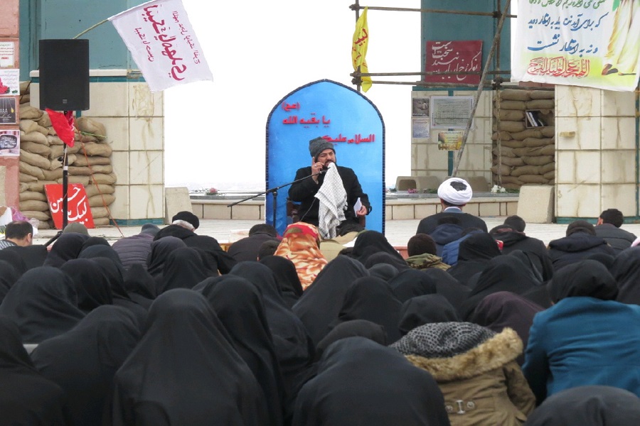 اقامه نماز استغاثه امام زمان (عج) در قزوین به روایت تصویر