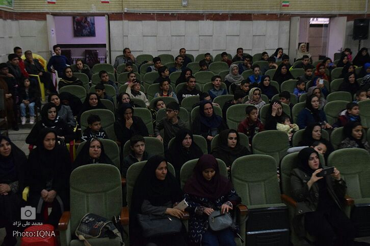 برگزاری جشنواره تقدیر از خیّرین مدرسه&zwnj;سازی در خرم&lrm;آباد